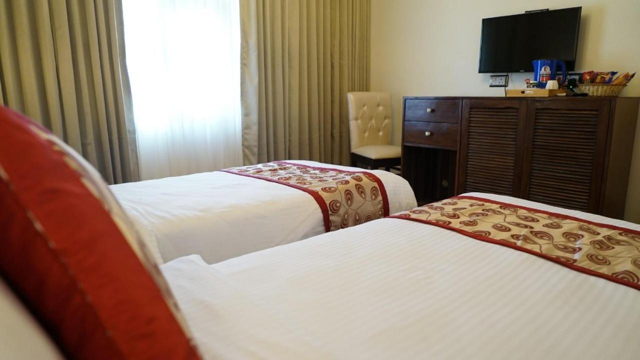 Hotel Sukh Mehal Jalandhar Ngoại thất bức ảnh